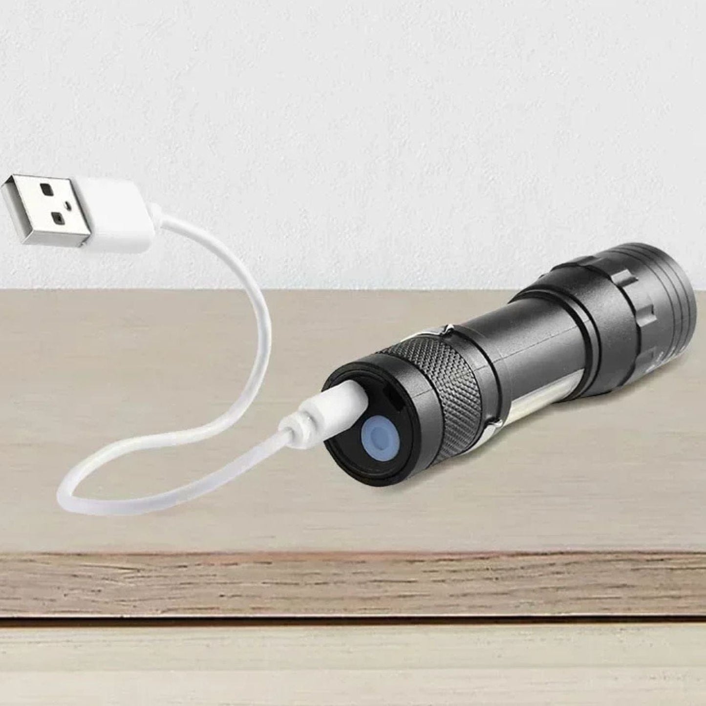 mini lampe torche puissante